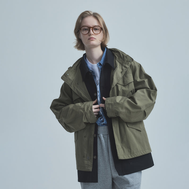 C/N MILITARY JACKET【U2611500】/UNIVERSAL OVERALL(ユニバーサル C/N MILITARY JACKET【U2611500】/UNIVERSAL OVERALL(ユニバーサル