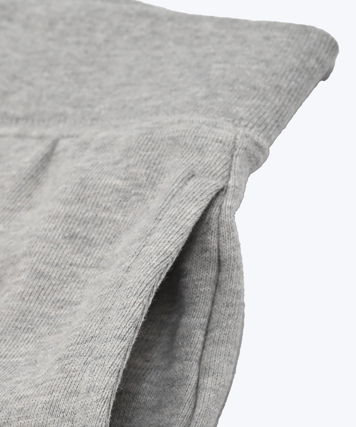 TUA SWEAT SHORTS【U2633600NJ】