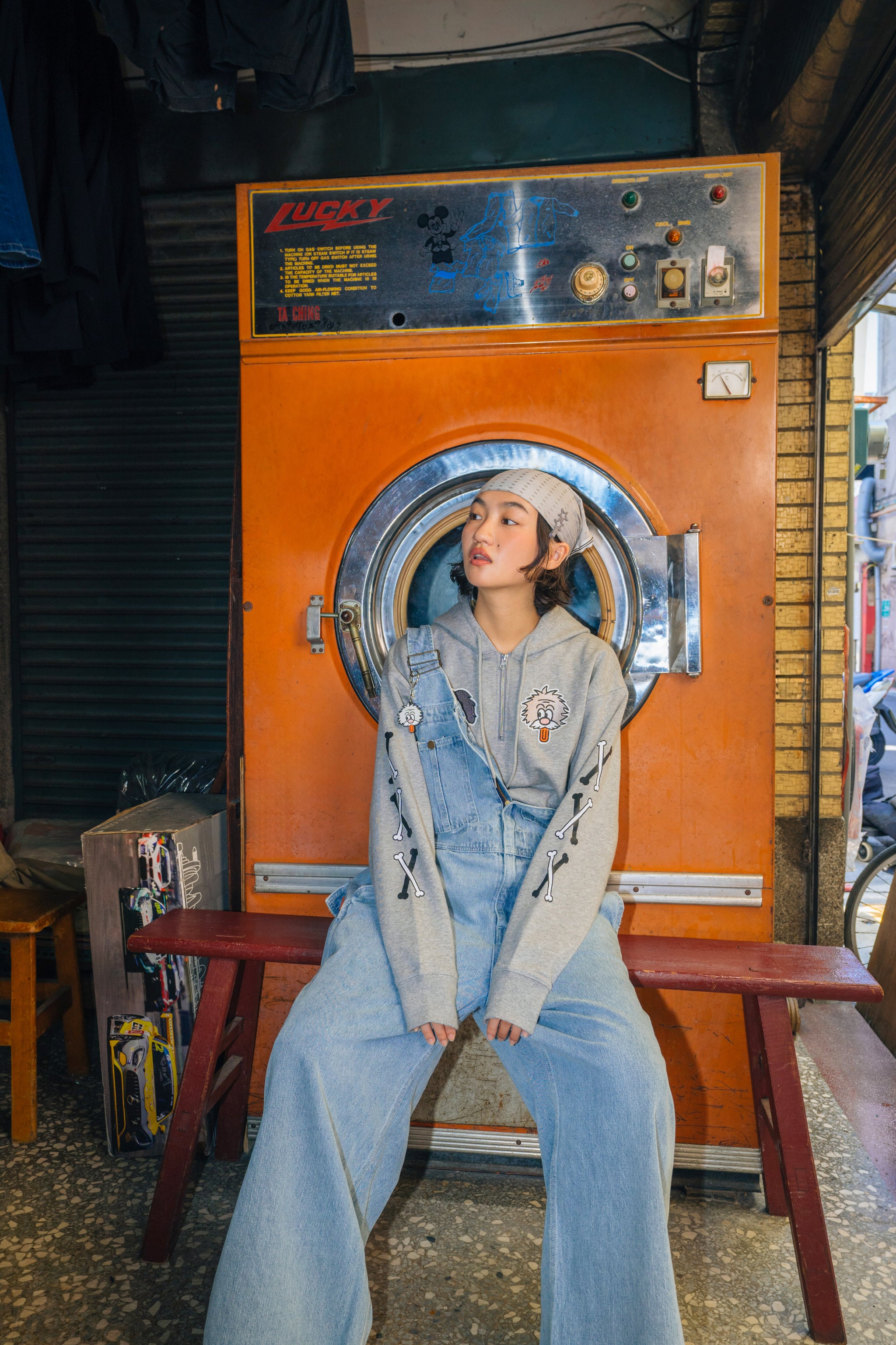 UO×SPUTNIK  Hoodie【UO2633218SP】