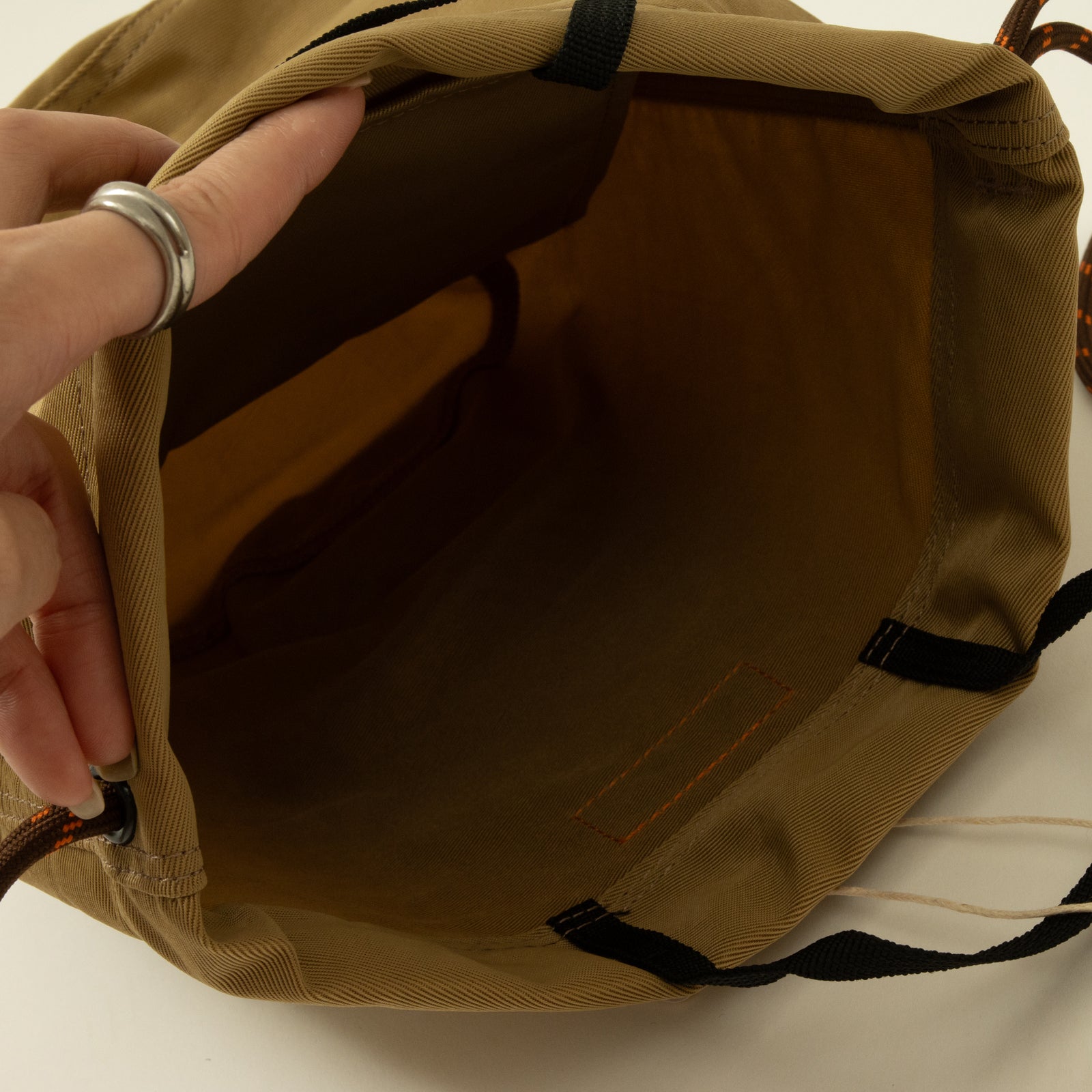 Meravel ナイロンポーチ Meravel ナイロンポーチ Meravel ナイロンポーチ