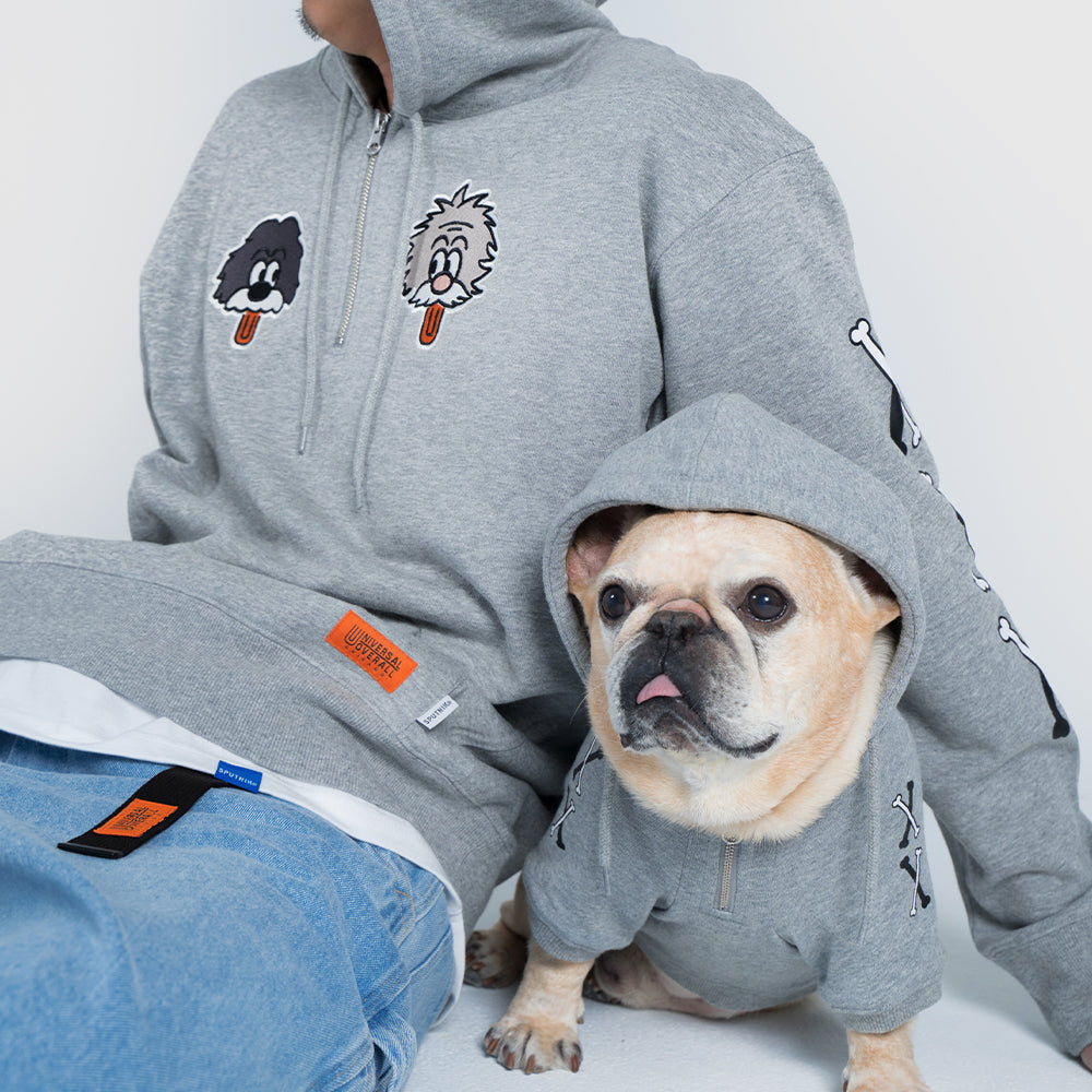 犬の刺繍付きグレーのパーカー（希少） 犬用ハーフジップパーカー【SPUTNIK×UNIVERSAL OVERALLコラボ